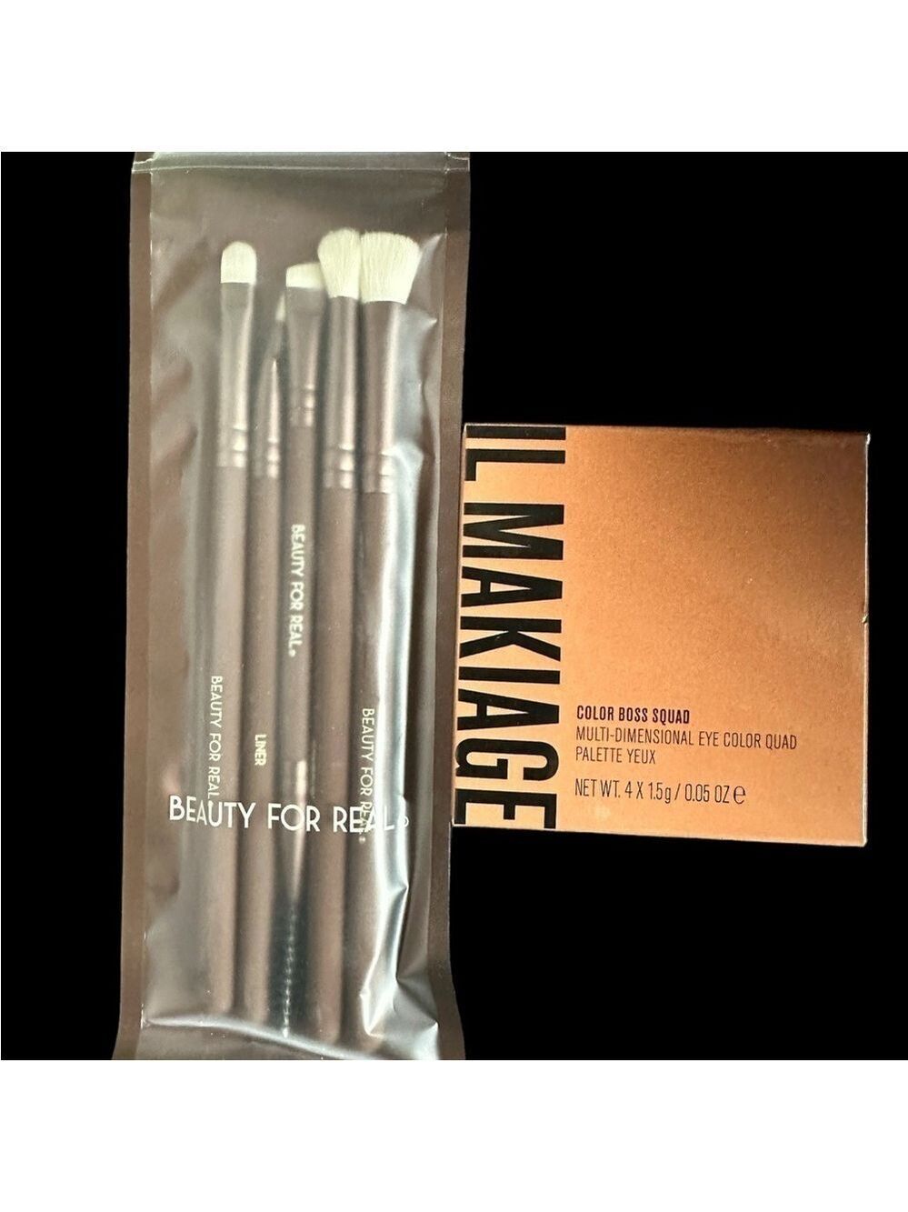 I’ll Makiage COLOR BOSS SQUAD EYESHADOW PALETTE & Brush Set